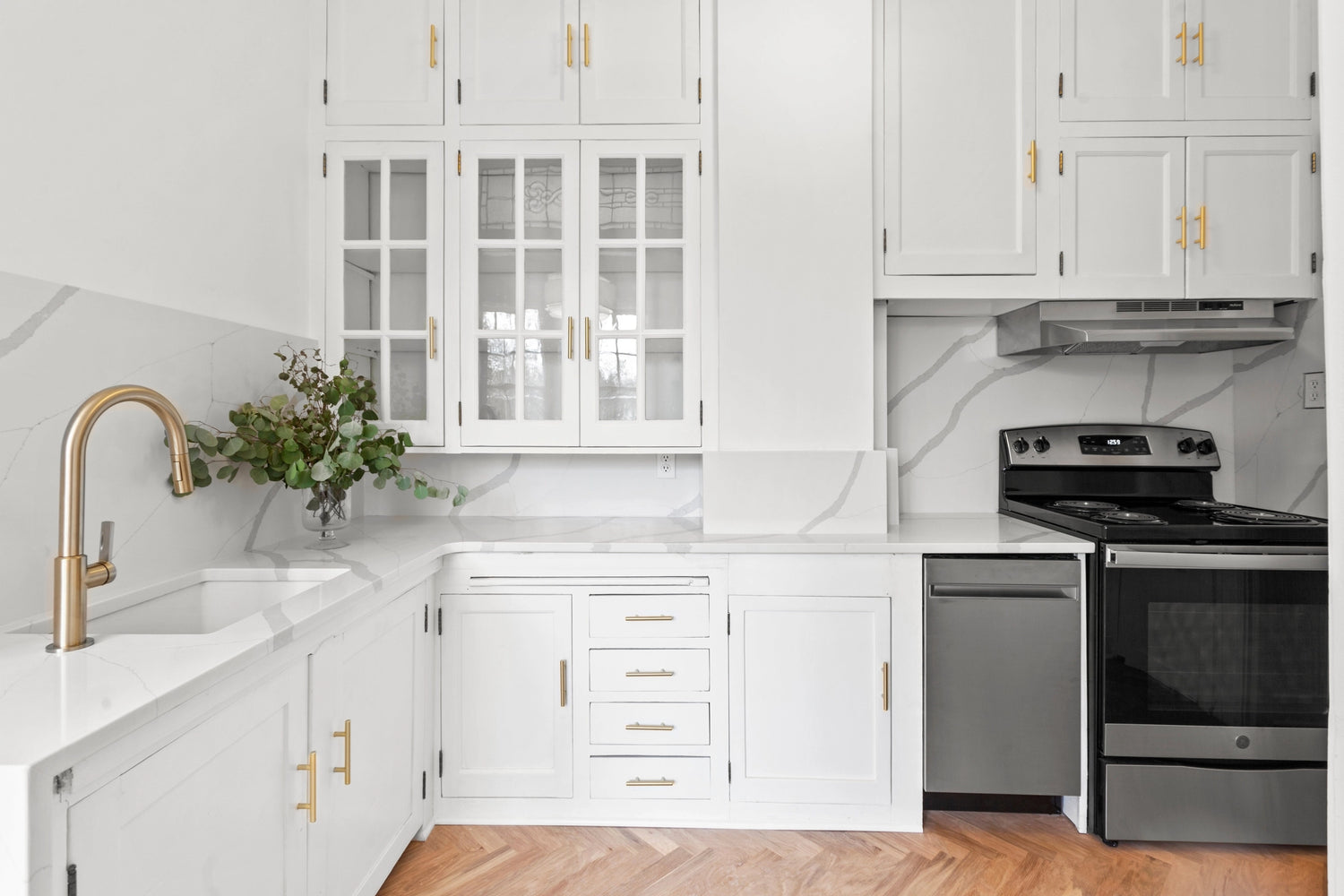Showcase of a finished cabinet project