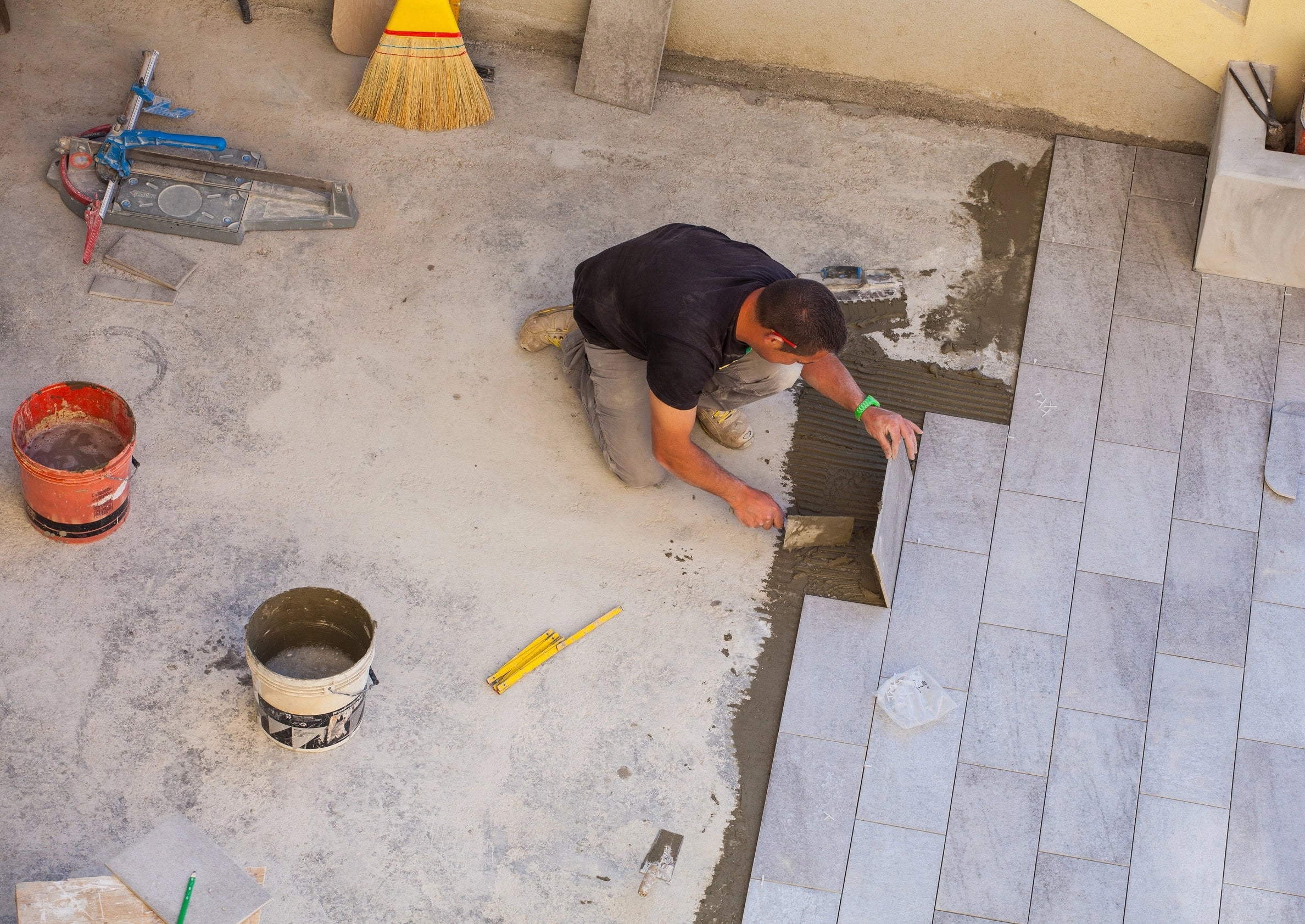 Expert flooring installation with precision